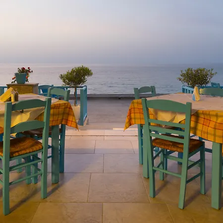 Socrates & Restaurant *